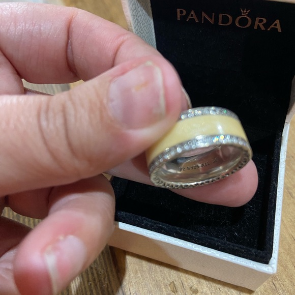 Authentic Pandora enamel and silver ring. - Picture 2 of 3